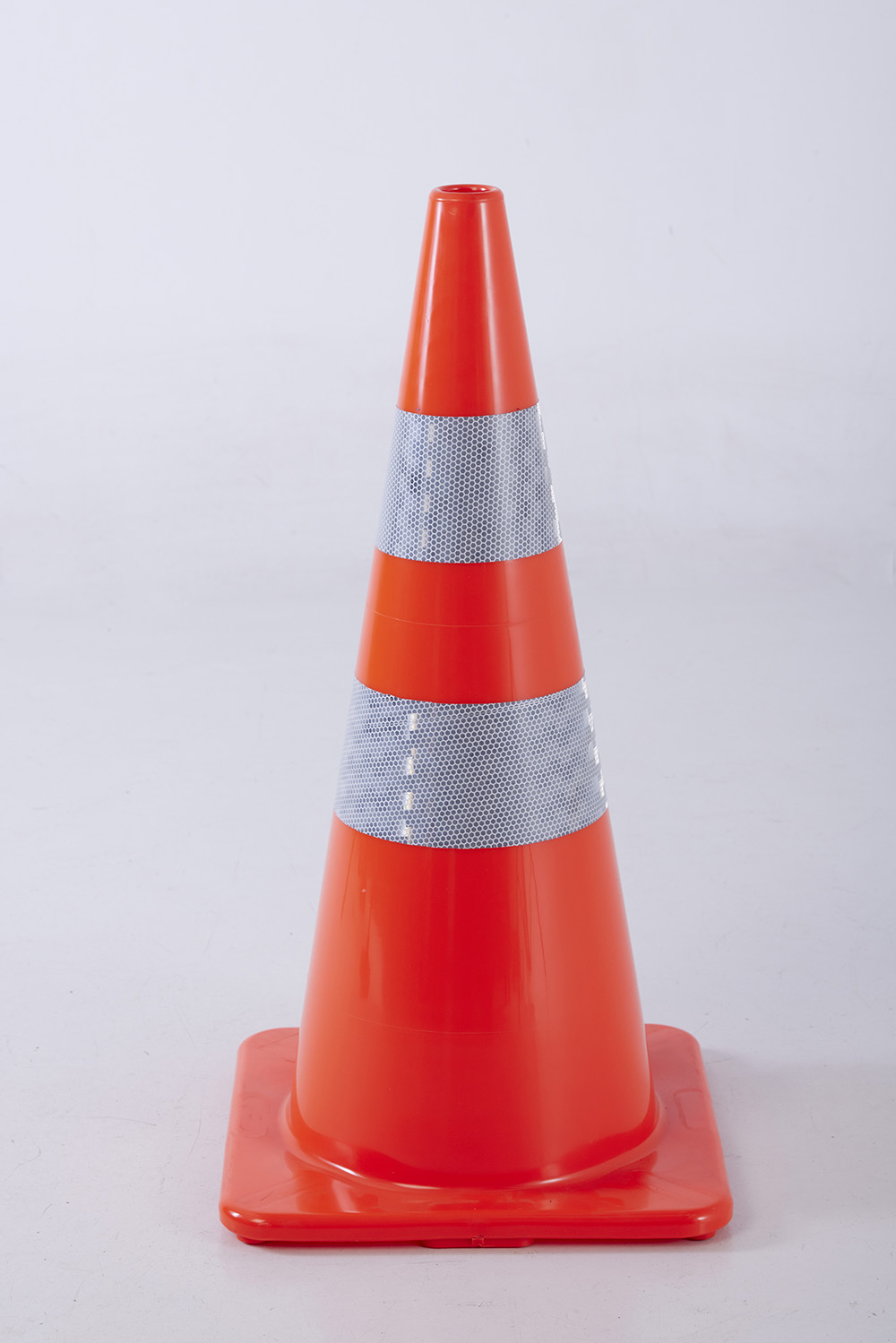 cono vial de tránsito