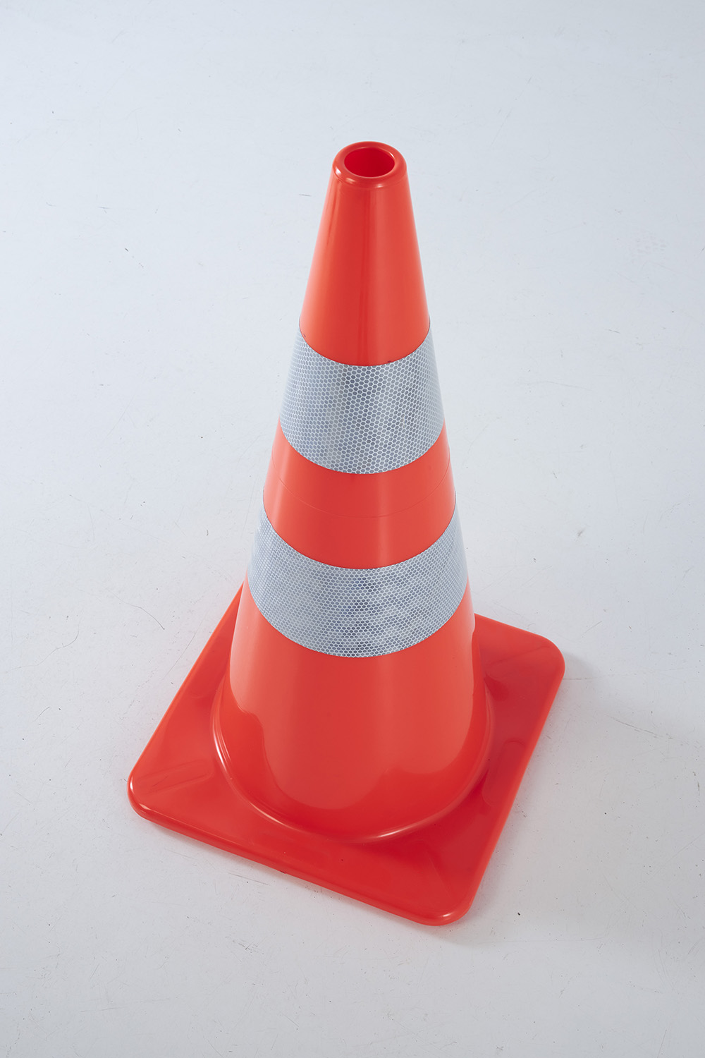 cono vial de tránsito en PVC